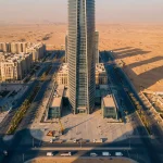 Geopolitik und Lieferketten 2026: Luftaufnahme globaler Handelsrouten — Handelskonflikte, Sanktionen und Exportkontrollen